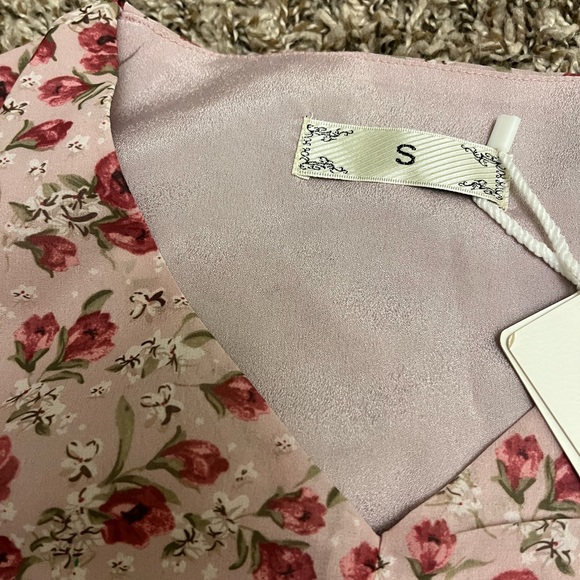 Dress - Picture 2 of 2